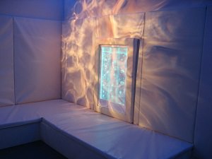 Padded Bench With Bubble Screen and Water Effect Projector in Calming Rooms